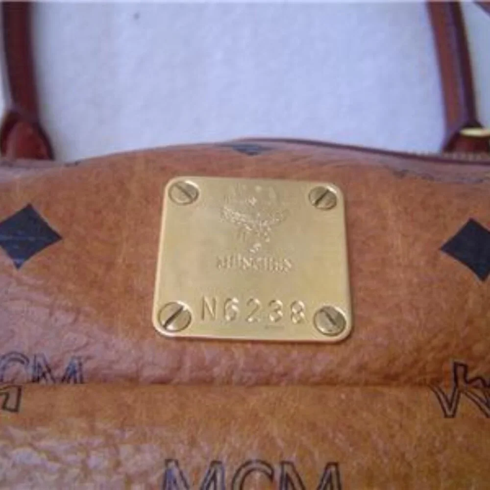 AUTHENTIC MCM COGNAC SIGNATURE LEATHER SMALL SATCHEL WITH KEYCHAIN EUC - Picture 12 of 16